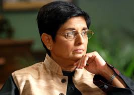 kiran bedi vs arvind kejrival,kiran bedi joining bjp,delhi bjp cmcandidate kiran bedi,kiran bedi in aap party,kiran bedi with amith shah,kiran bedi about arvind kejrival  కిరణ్‌బేడిని బలిపశువును చేస్తారా..??